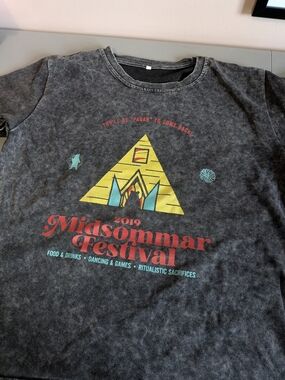 Midsommar Festival Graphic Tee - Acid Wash Black